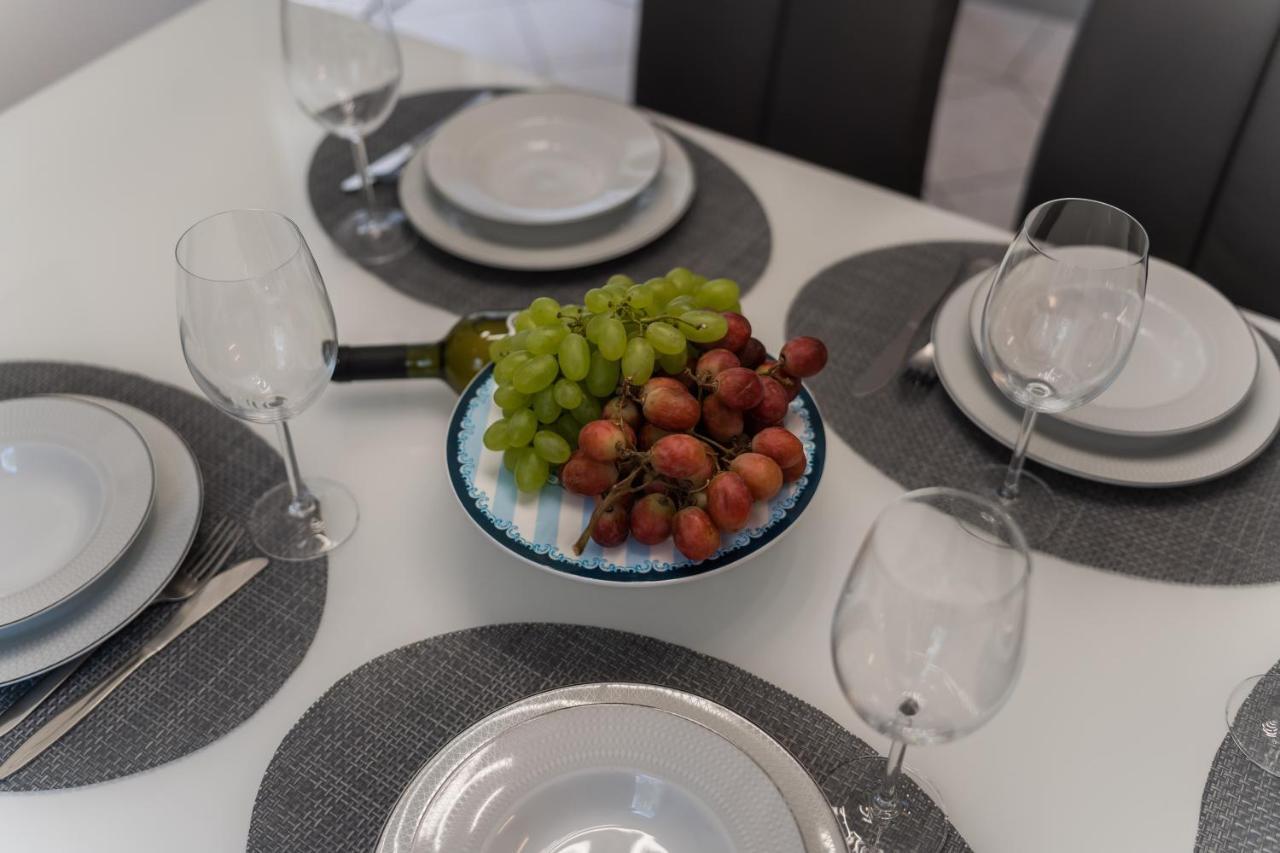 Apartman Lana Vidikovac Zara Esterno foto