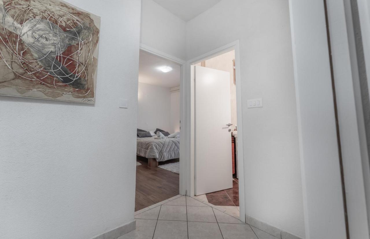 Apartman Lana Vidikovac Zara Esterno foto