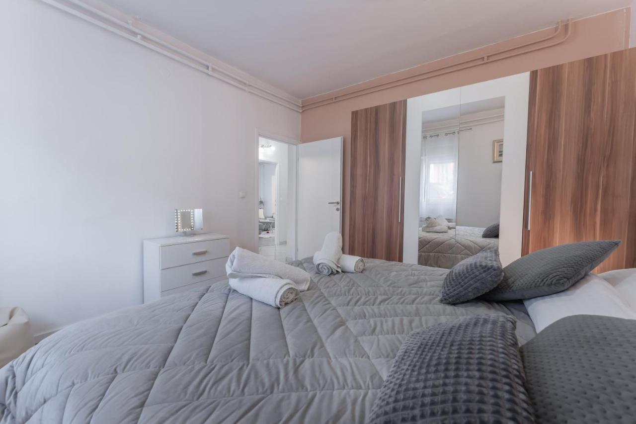 Apartman Lana Vidikovac Zara Esterno foto