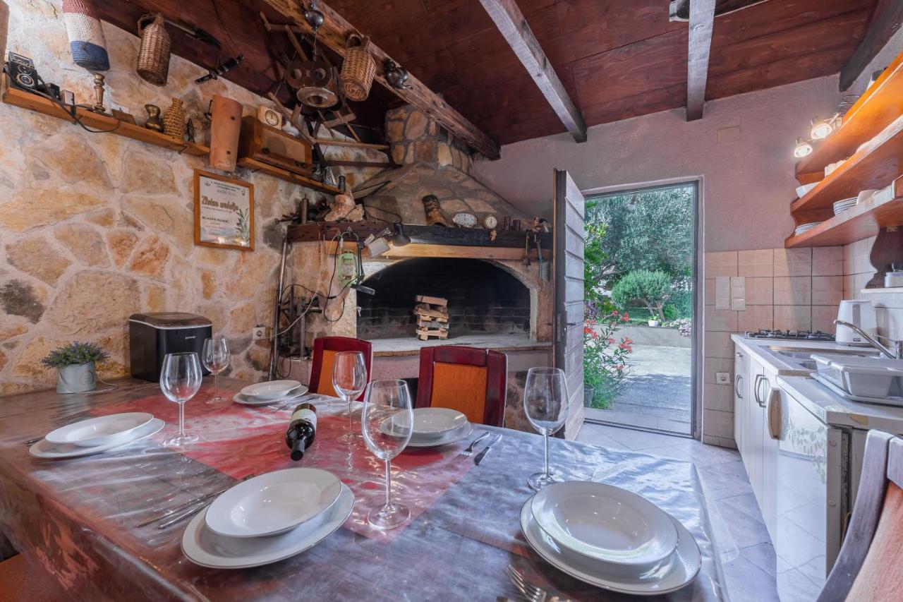 Apartman Lana Vidikovac Zara Esterno foto